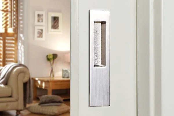 Furniture handles
